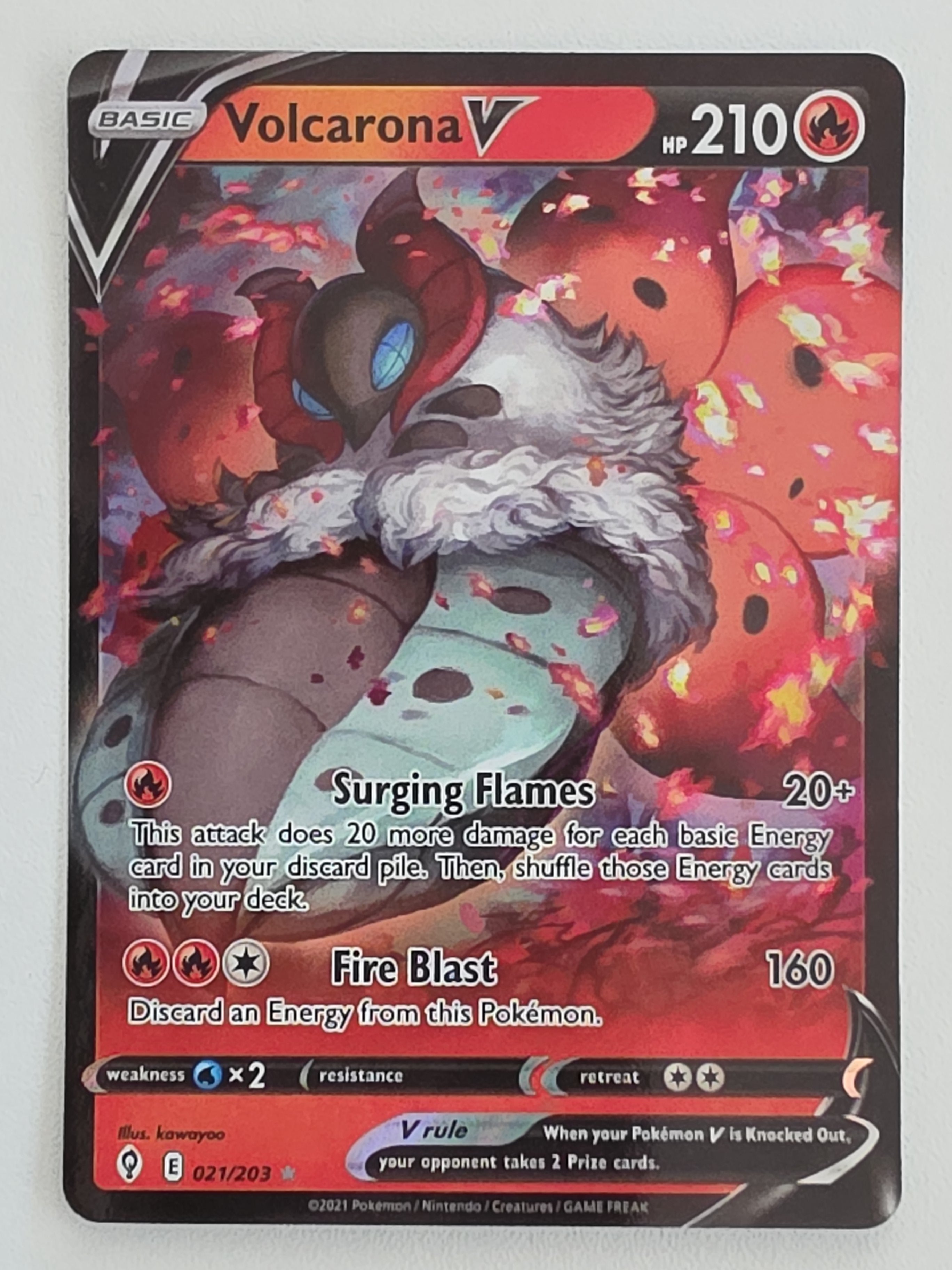 Volcarona V 021/203 Evolving Skies
